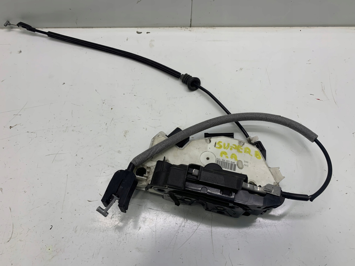 lock door right front FABIA SUPERB II 5N2837016E
