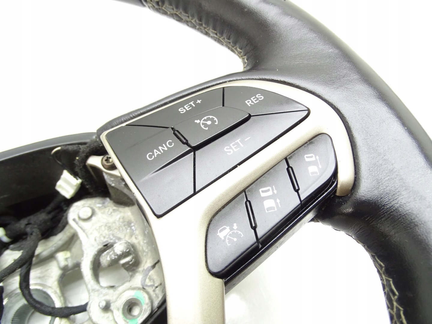 steering wheel, leather MULTI JEEP GRAND CHEROKEE WK II LIFT