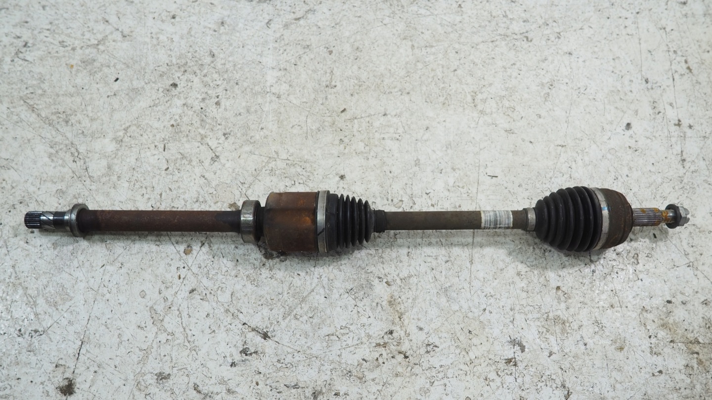 Dacia Duster II 1.2 semi-axis right front 391002885R