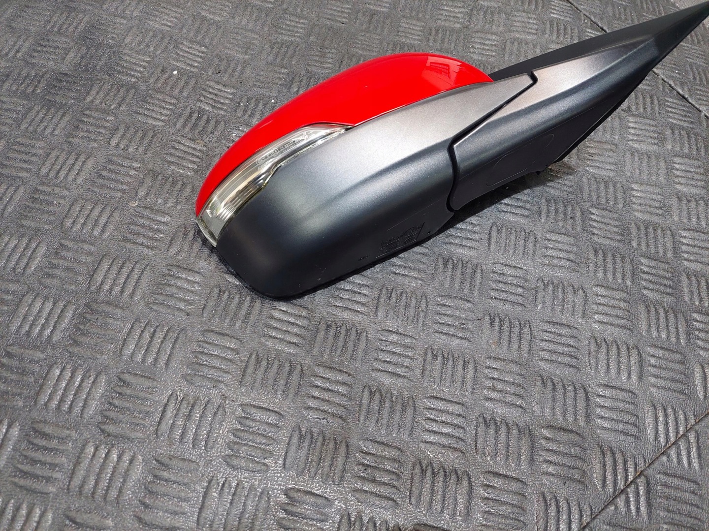 mirror right 8PIN SANGYONG TIVOLI RAM