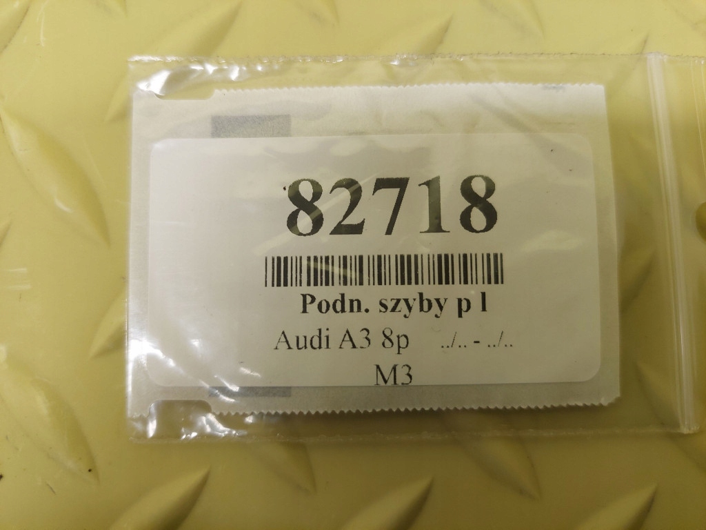 AUDI A3 8P window regulator left front