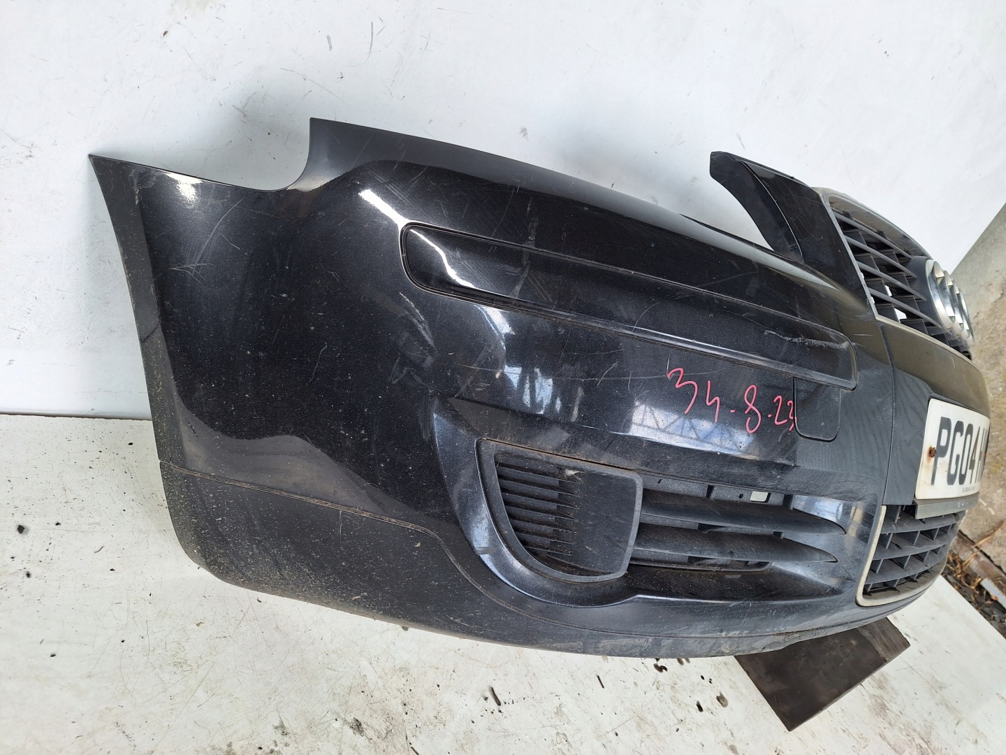 AUDI A3 8P0 05-08 branik