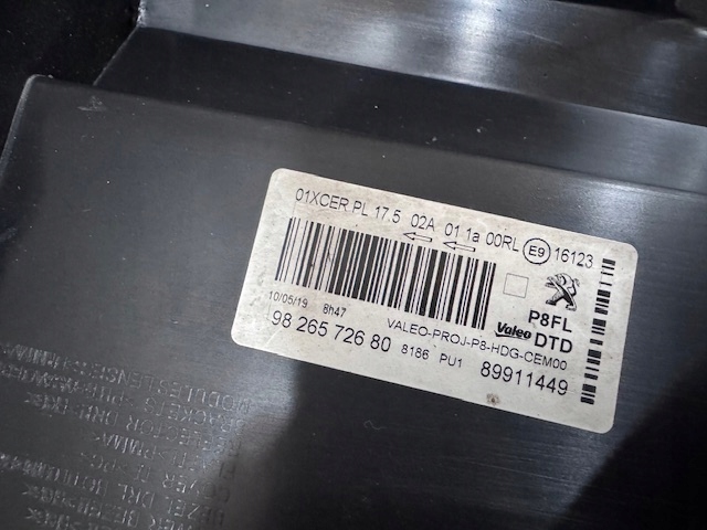 light right Peugeot 3008 5008 Full Led 2019