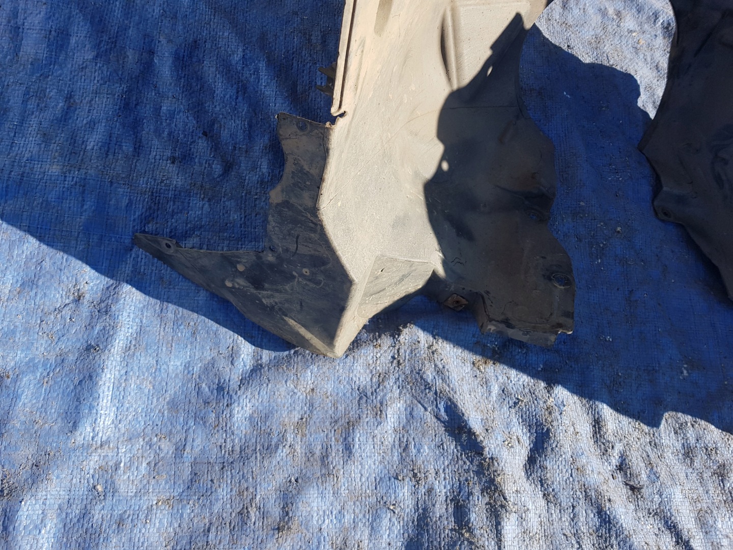 mudguard right front MERCEDES SLK R172 W172