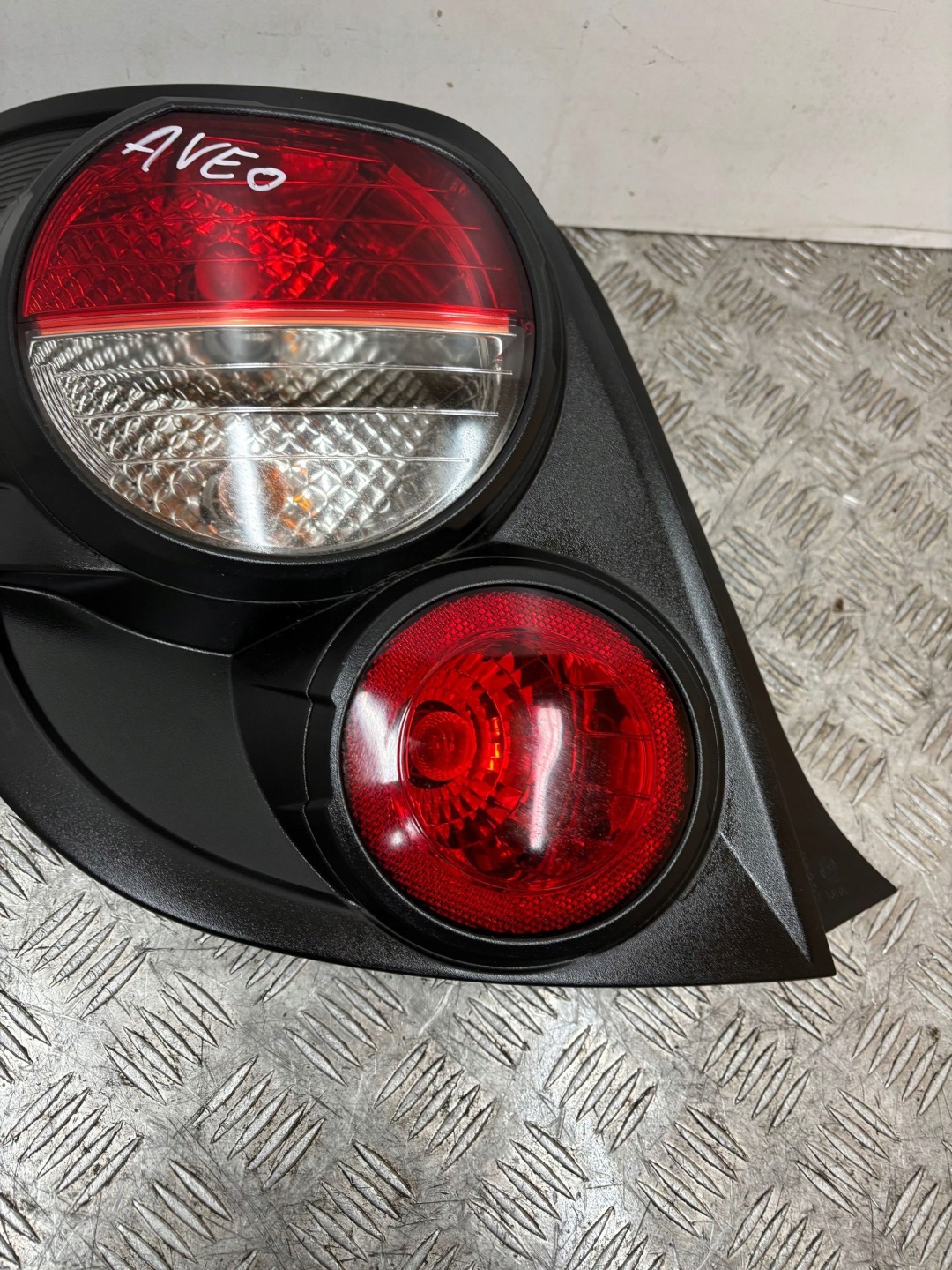 light rear part rear left CHEVROLET AVEO T300 11- HB