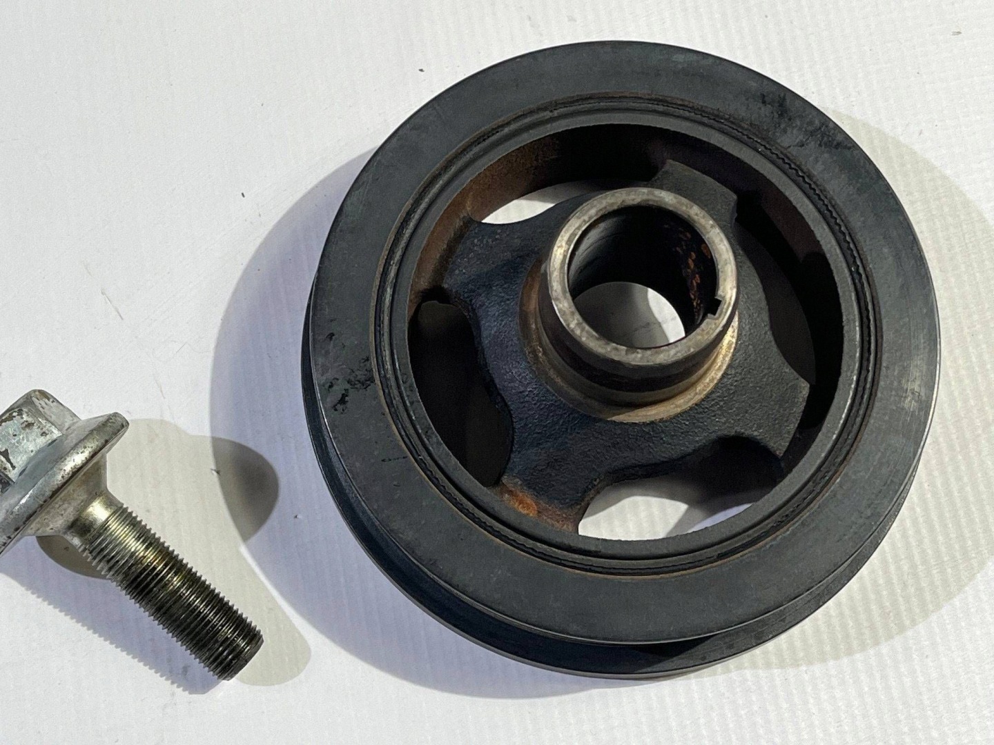 crank pulley Dodge Challenger Charger 3.6 2015+
