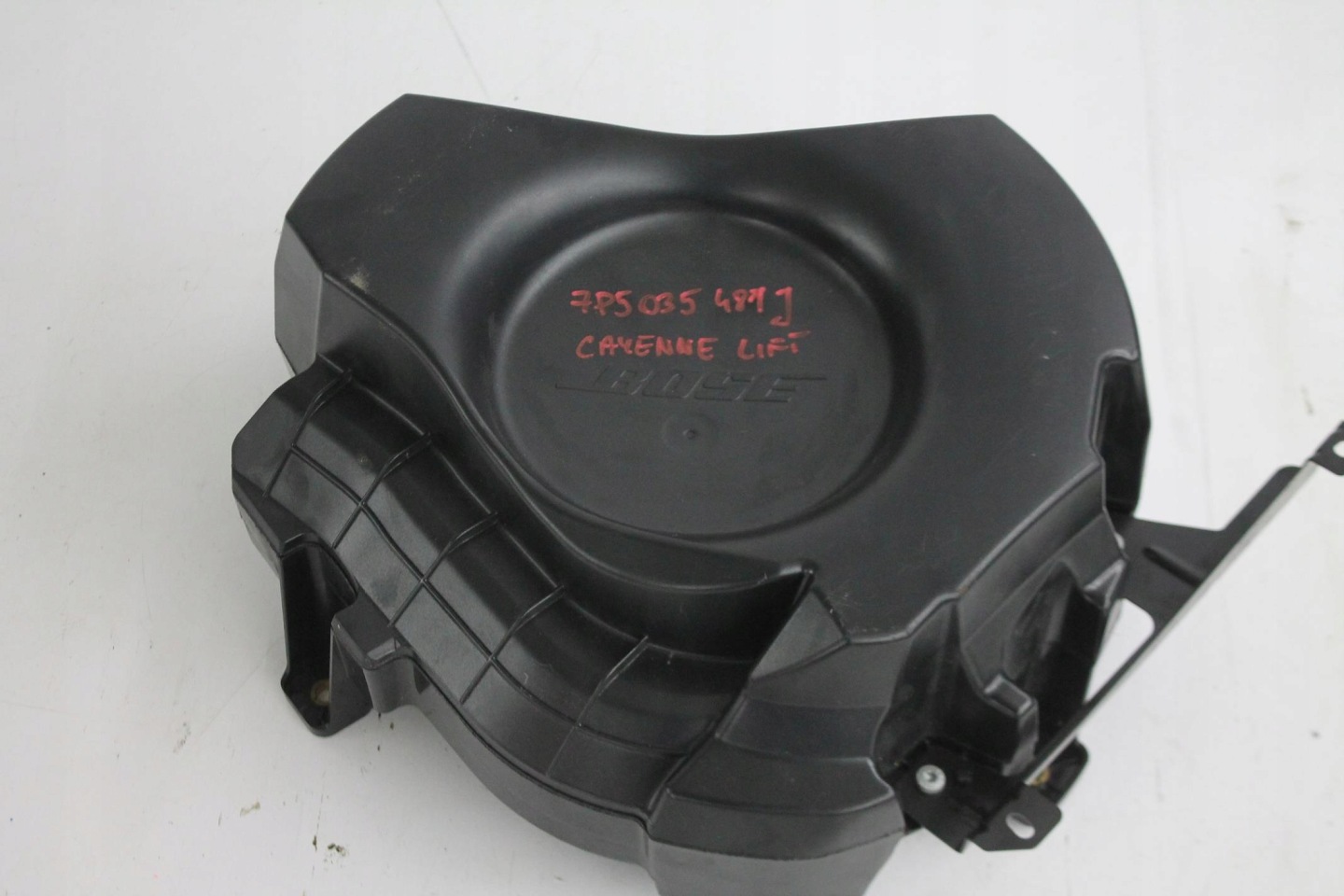 speaker SUBWOOFER 7P5035481J PORSCHE CAYENNE 7P