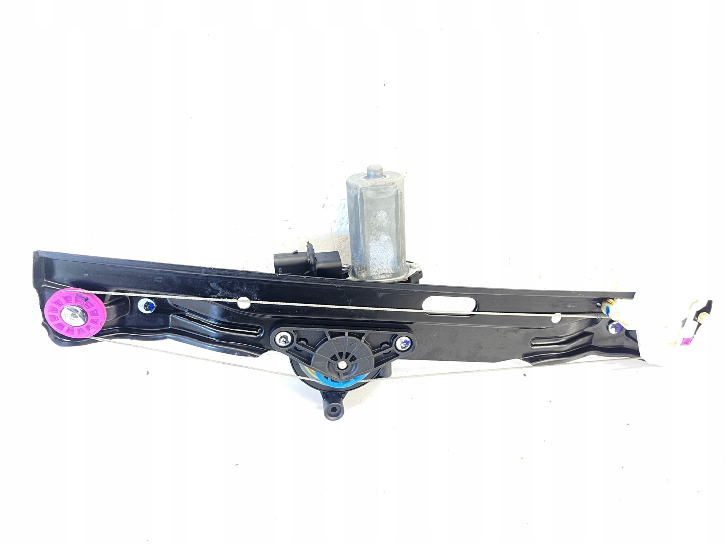 BMW 2 F45 window regulator right rear part 7296386