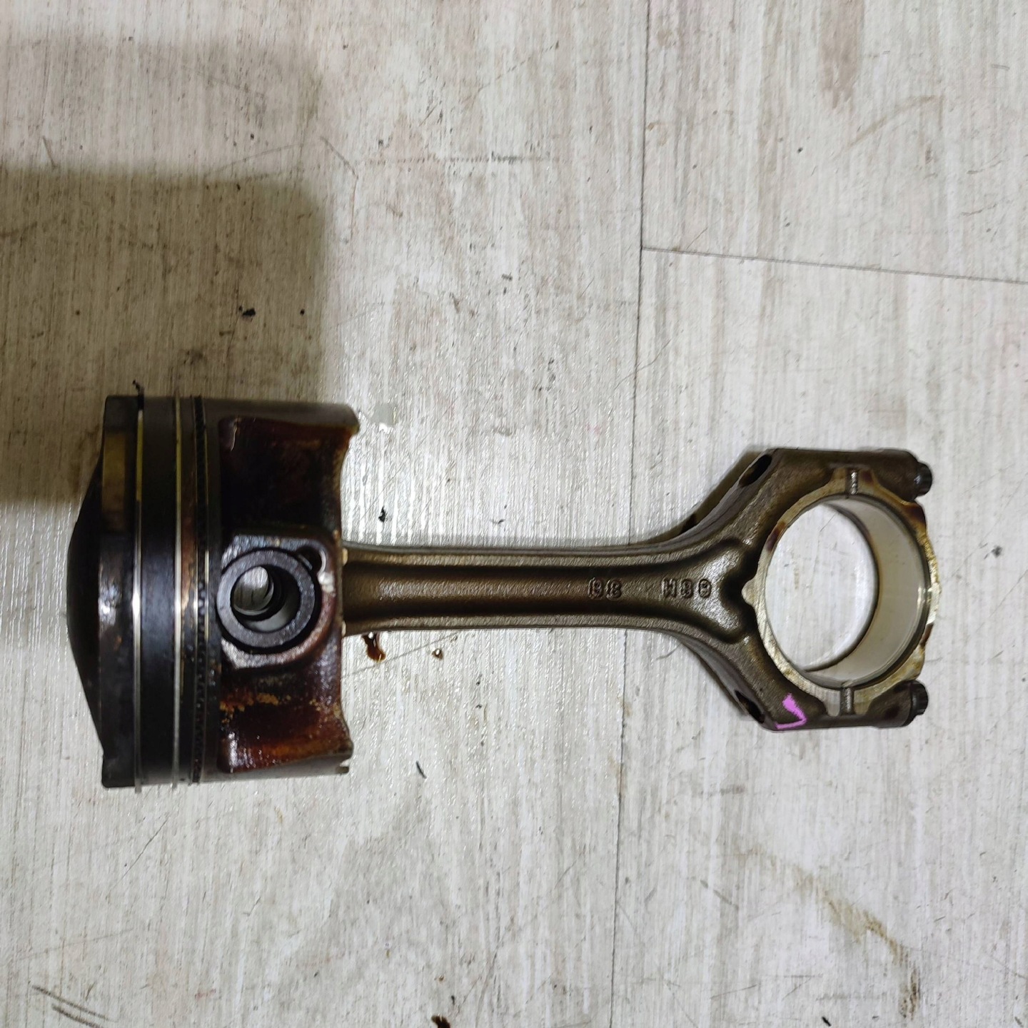 piston with connecting rod Suzuki Vitara (LY) 08488