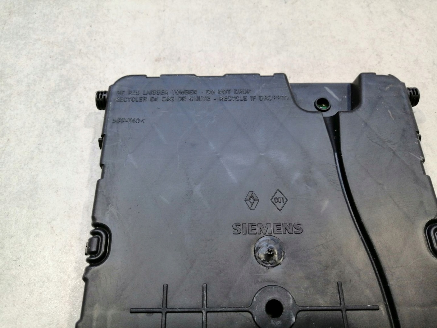 module BSI UCH GRAND SCENIC and 1.9 DCI 8200351182
