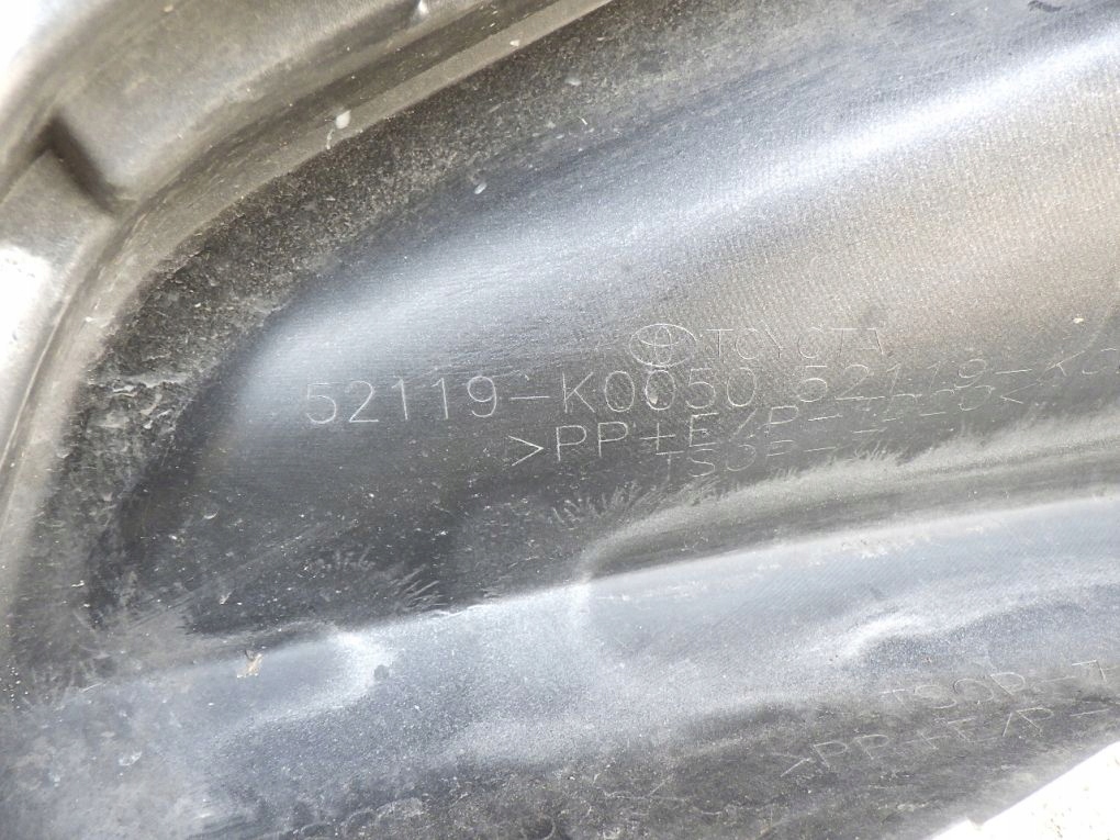 TOYOTA YARIS 4 IV 20- Frontstoßstange