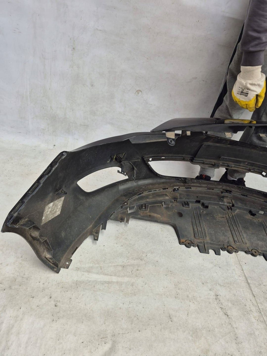 OPEL ASTRA IV J 08- nárazník předek přední PDC 13264403