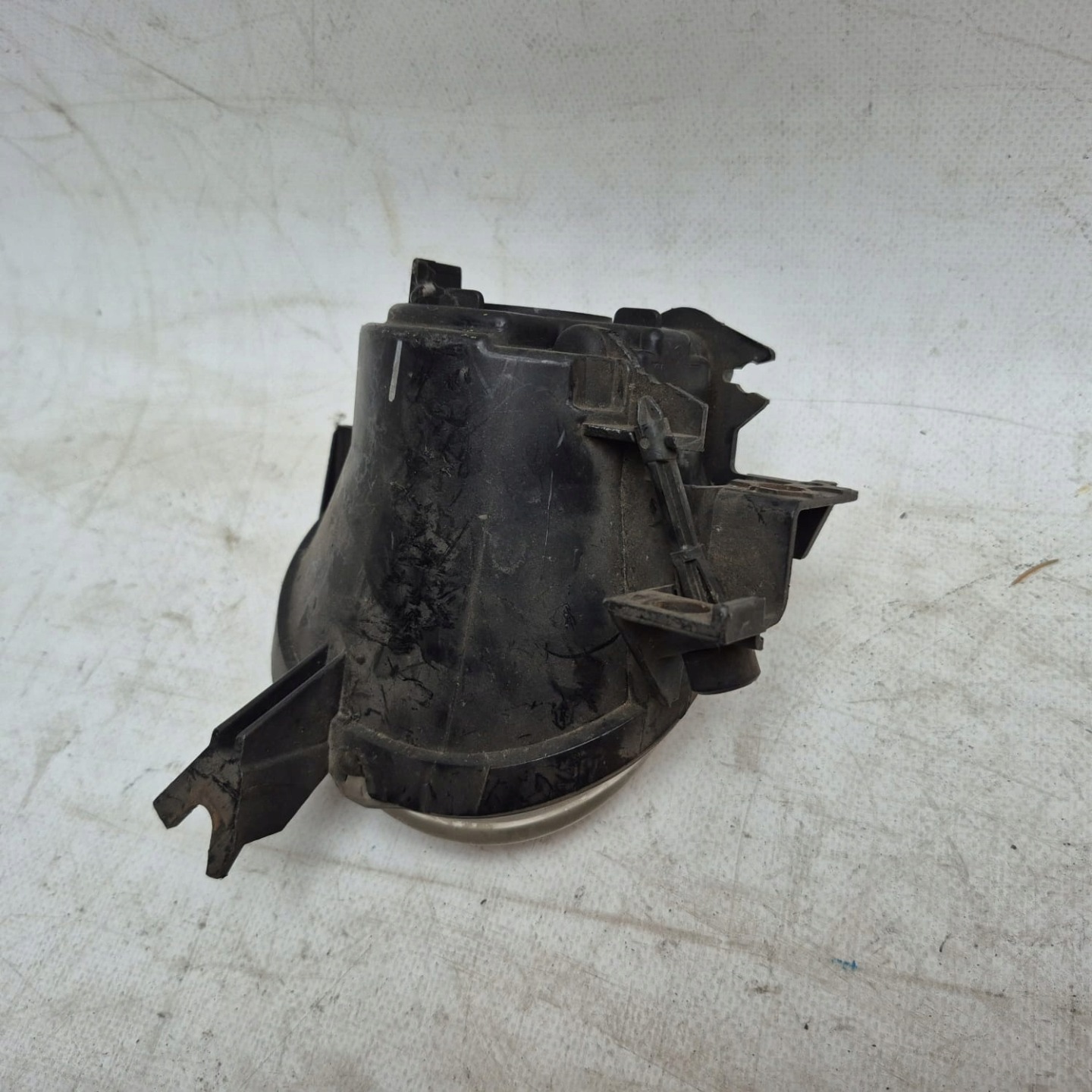 VW TOUAREG 7L right fog light of a bumper front front