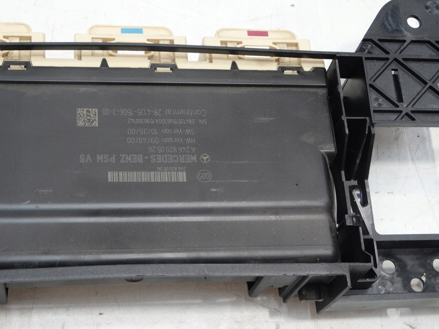 module control unit seat left front MERCEDES W117 W176 W246 A2468200526