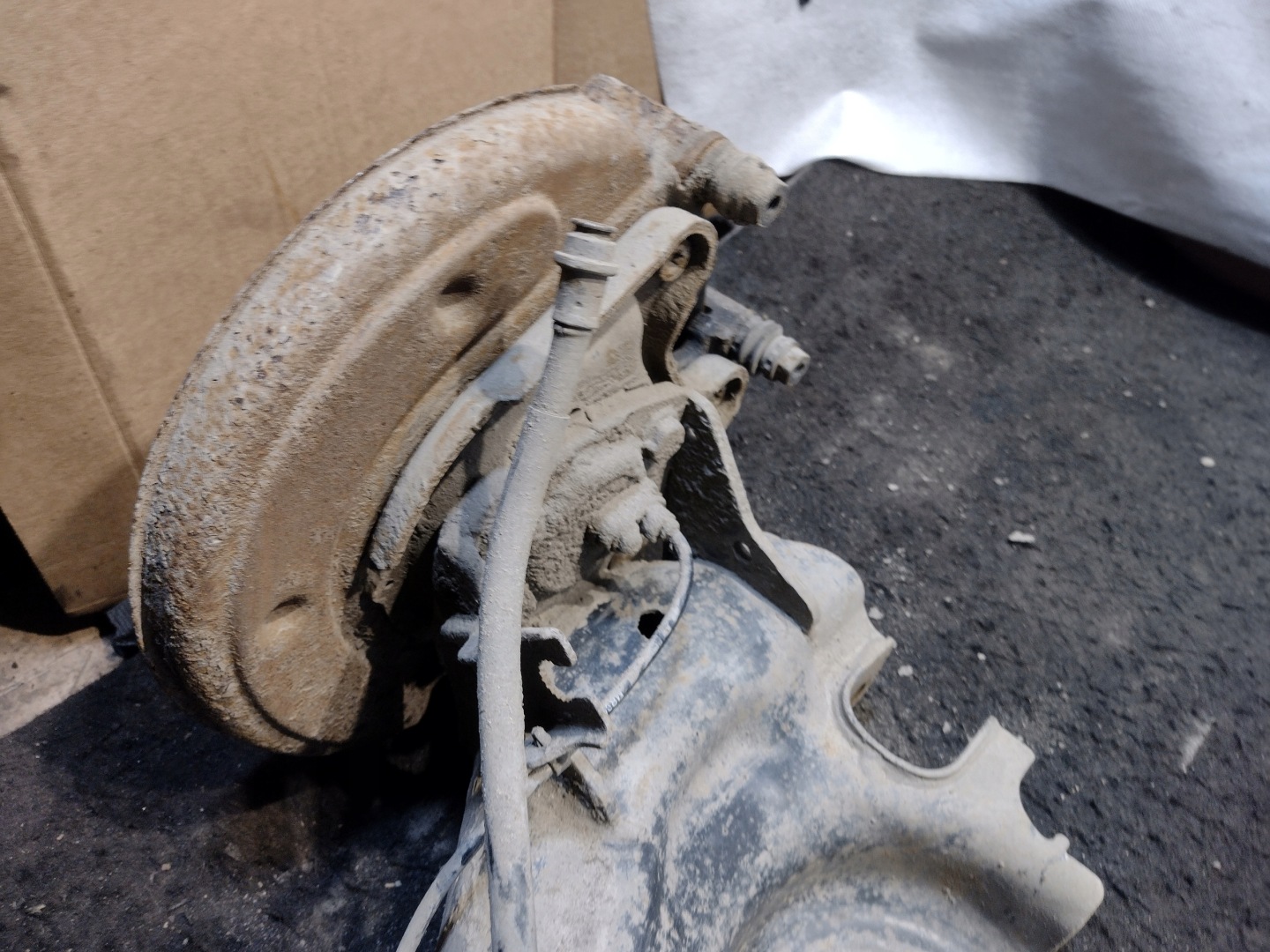 Achsträger heck Mitsubishi Colt VI 6 5D przedlift