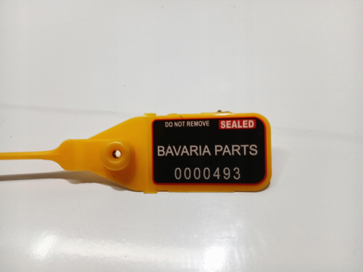 holder engine mount left BMW E60 E61 306D3 6771069 (0000493)