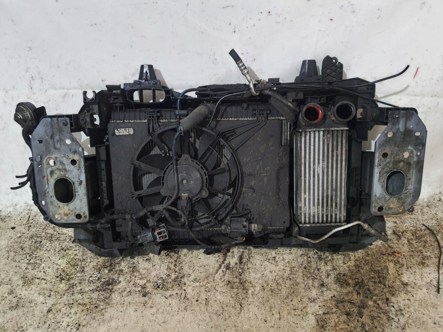 FORD ECOSPORT 12-17 support panel for radiators 1.0EB