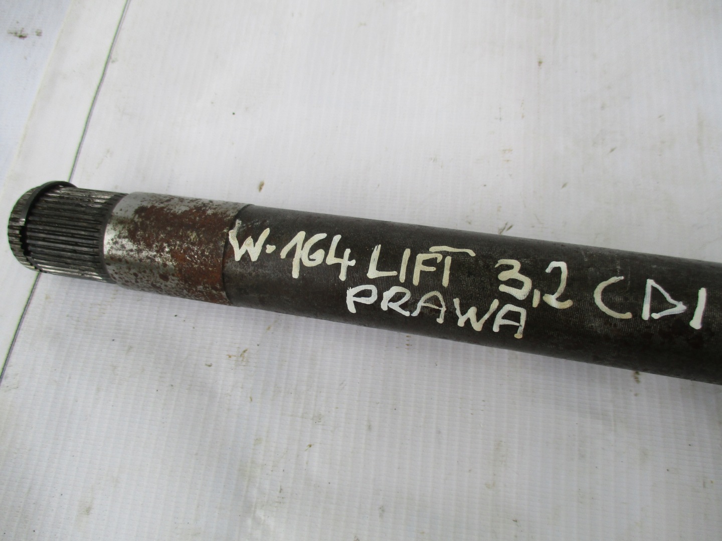 semi-axis Mercedes ML 164 4 matic A1643301901