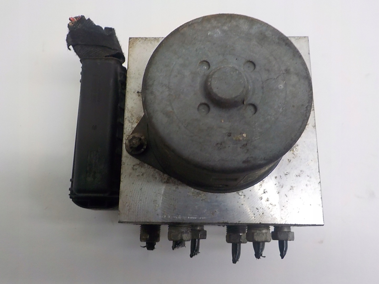MINI R56 pumpa ABS 6785909 15803817