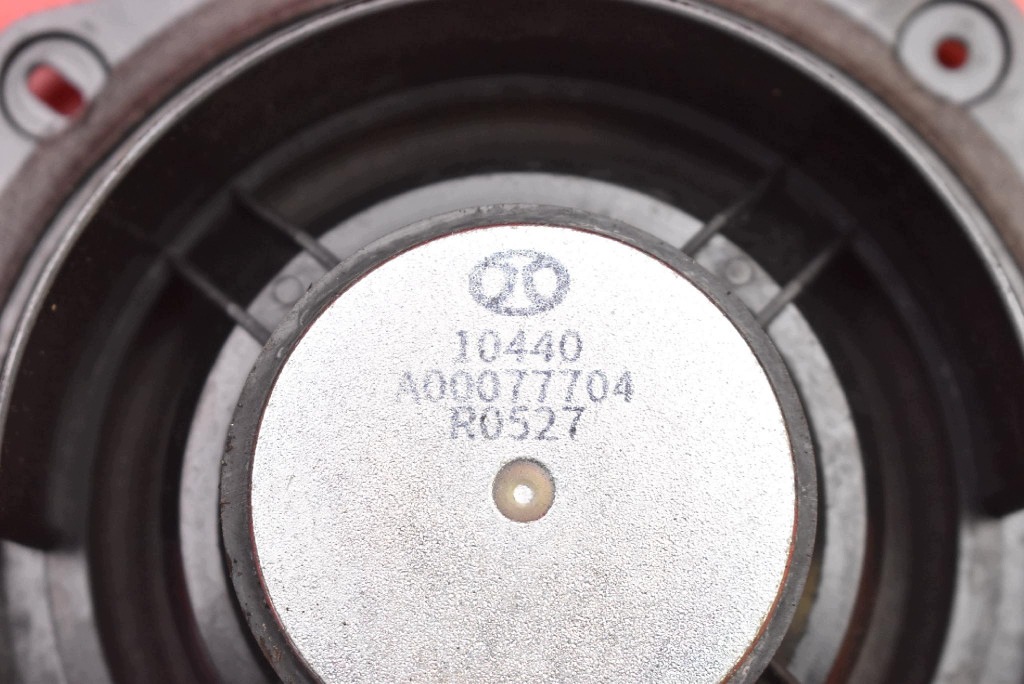 speaker right rear part A00077704 BAIC BEIJING X3 LIFT 19
