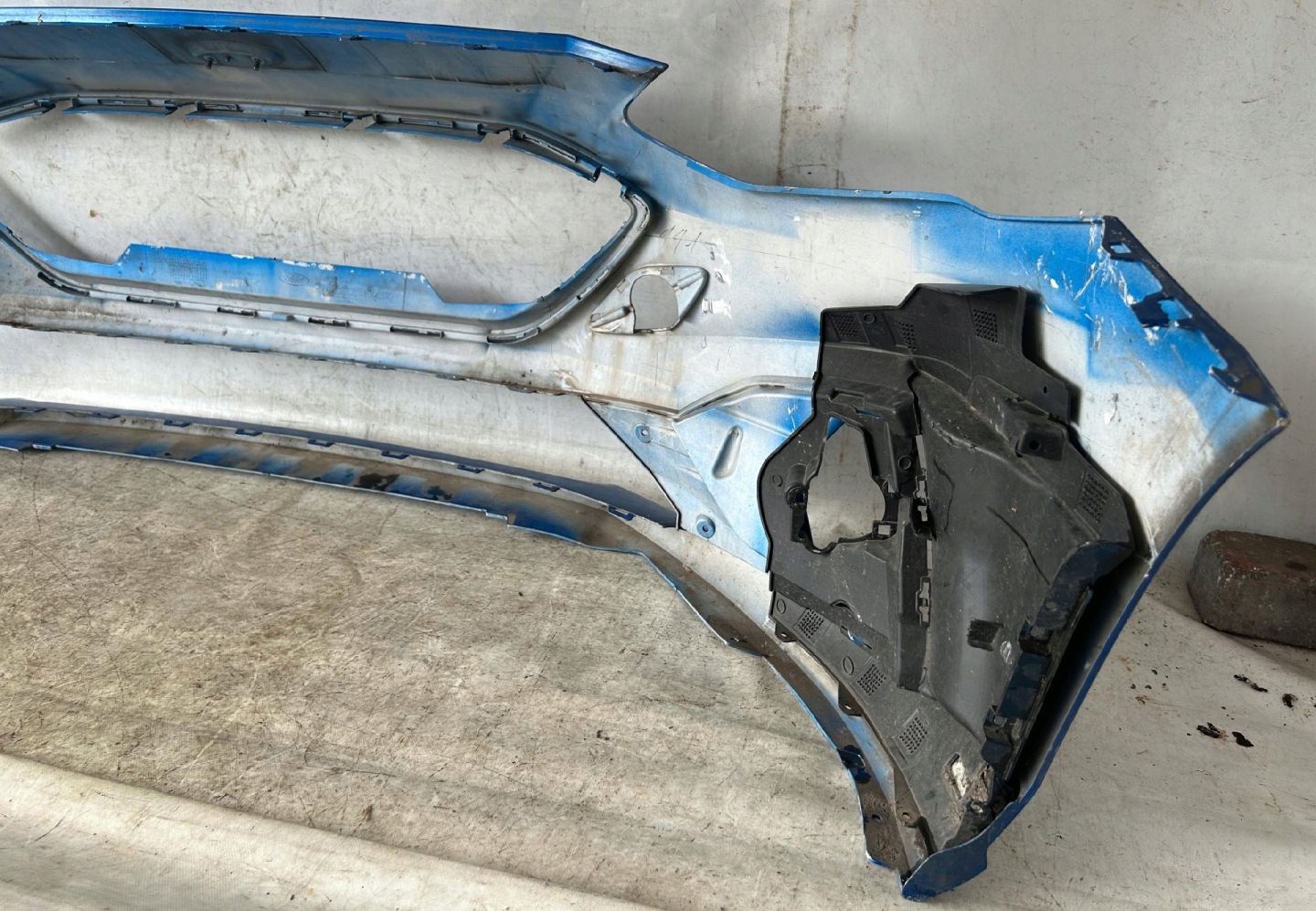 nárazník předek přední FORD FOCUS MK4 ST-LINE