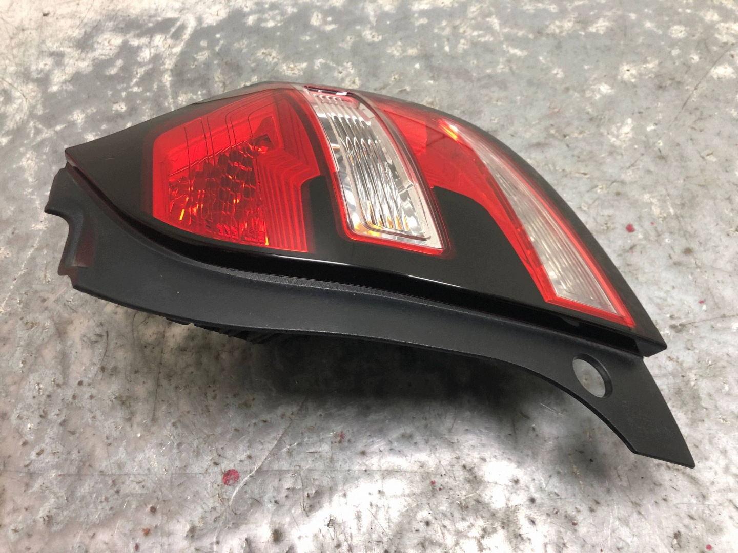 light right rear part RENAULT TWINGO III 265501361R
