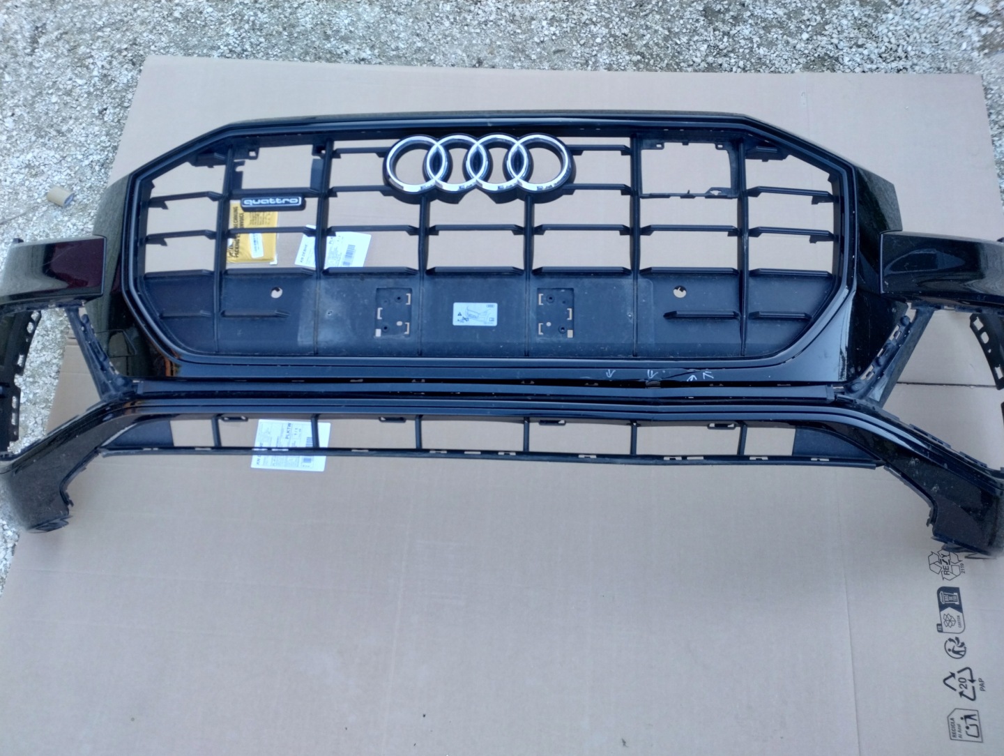 bumper front front AUDI Q8 4M8 S LINE SQ8 4m8807437