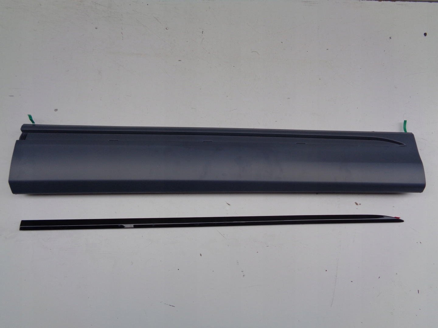 NO-WA-- moulding door right front AUDI Q8 4M8