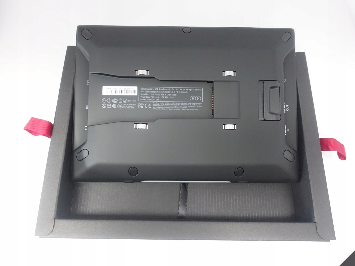 AUDI A6 Q7 TABLET ENTERTAINMENT MOBILE RSE III CnG