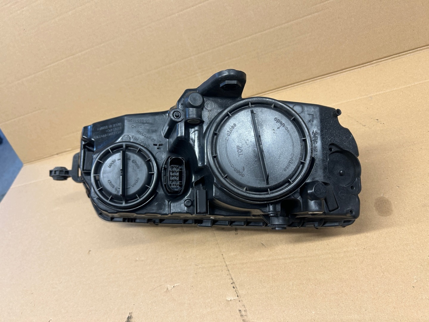 SKODA OCTAVIA III light left front