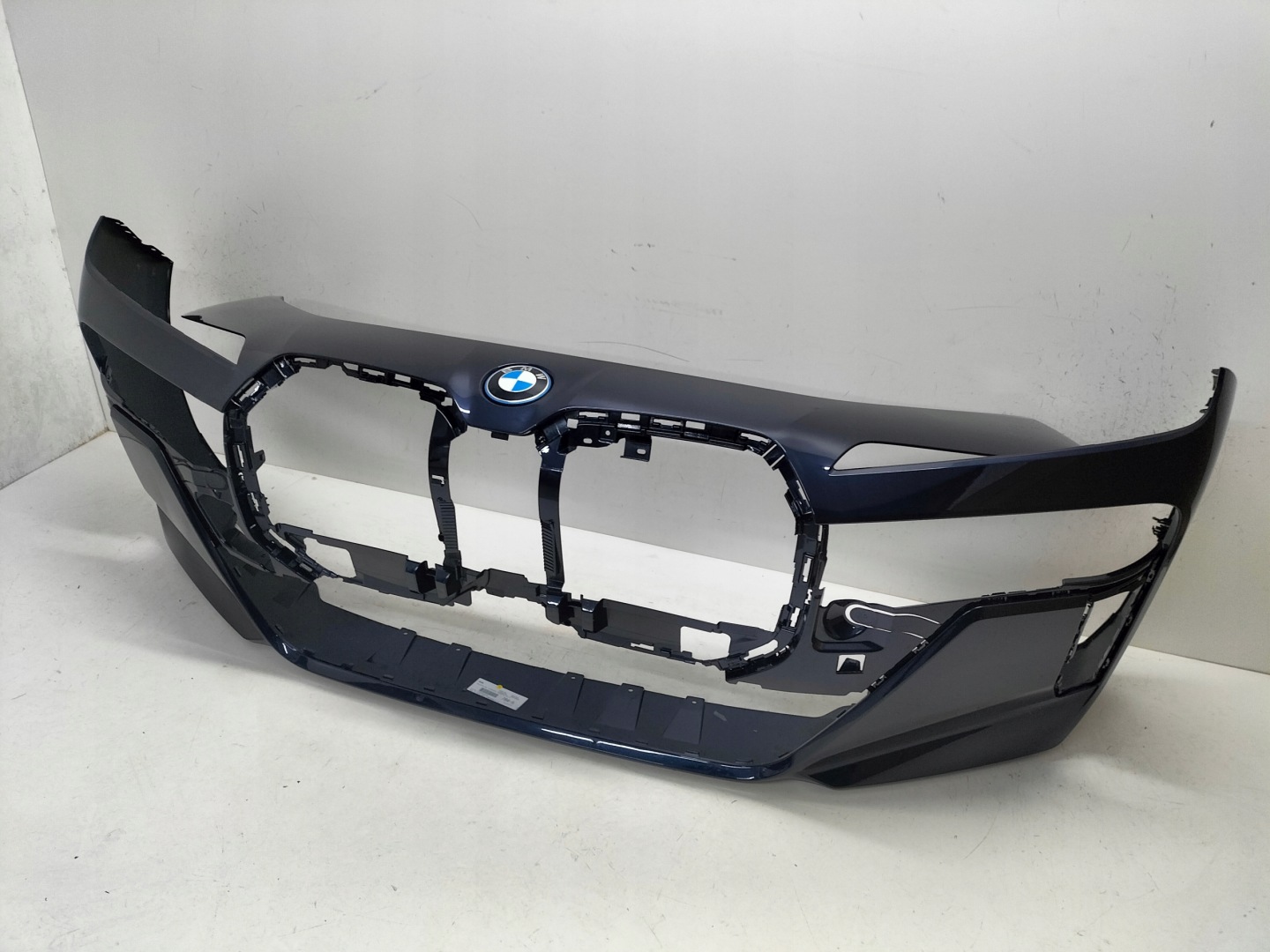 front bumper front BMW 7 I7 G70 22- m-packet