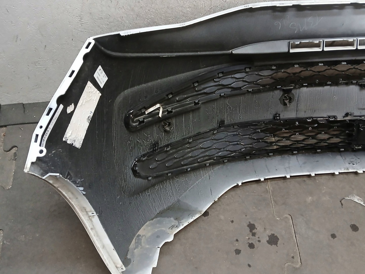 Stoßstange vorne VW T7 T-7