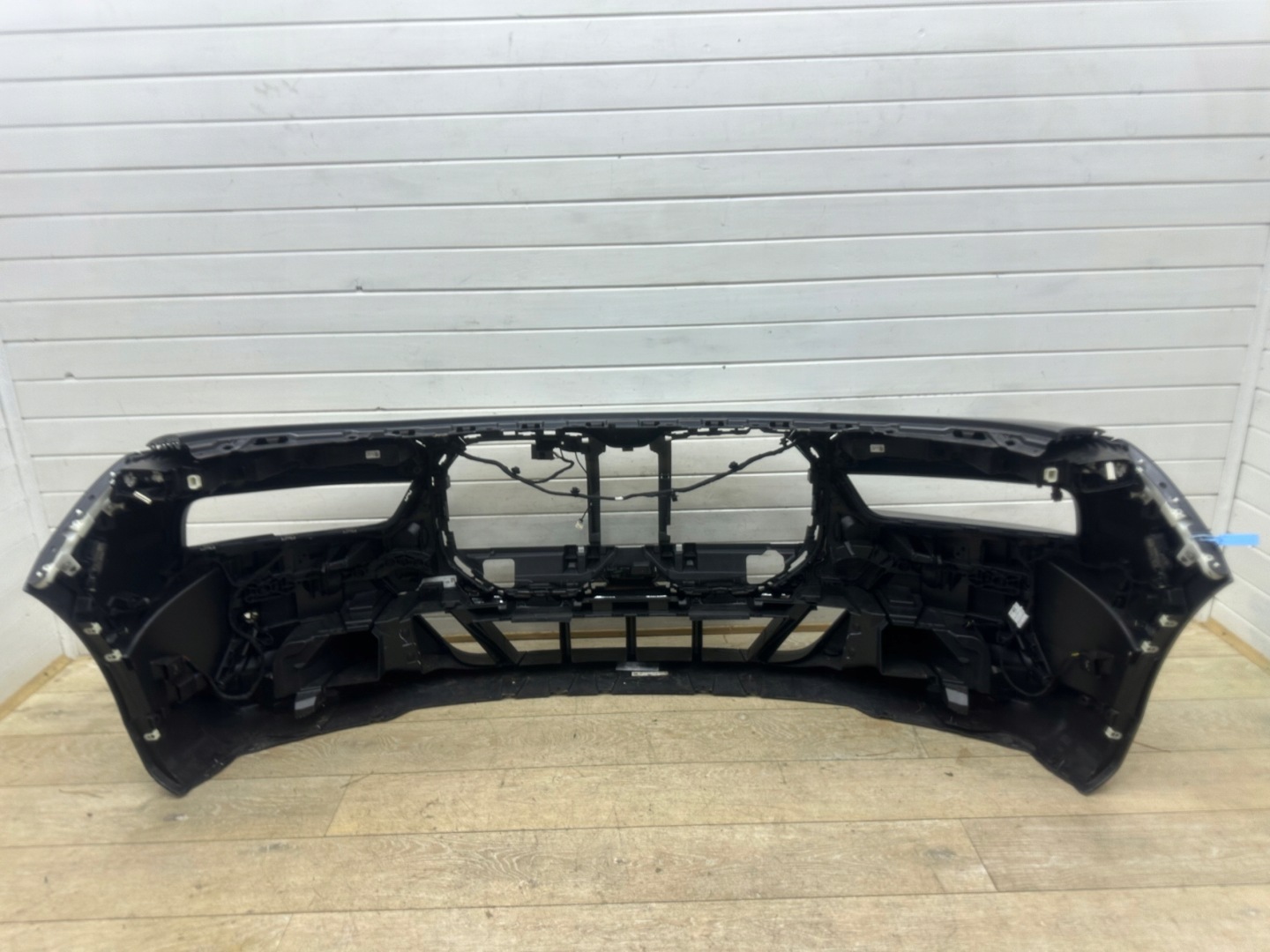 BMW 7 i7 G70 M PAKIET front bumper front