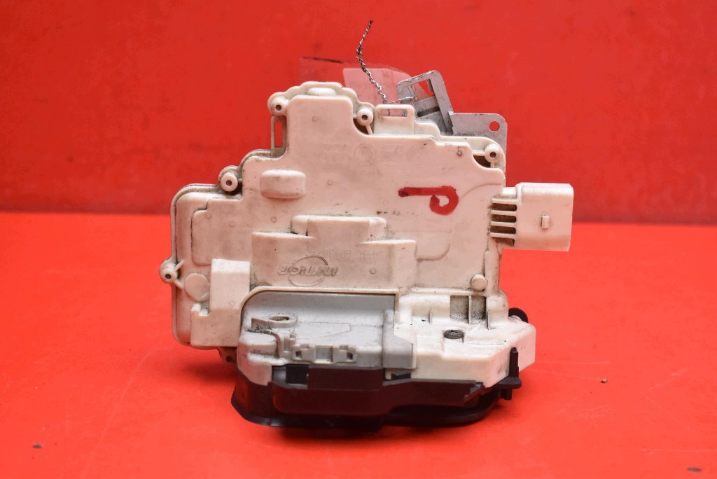 lock door right front front EU 4F1837016 AUDI A3 8P 3D LIFT 08-13