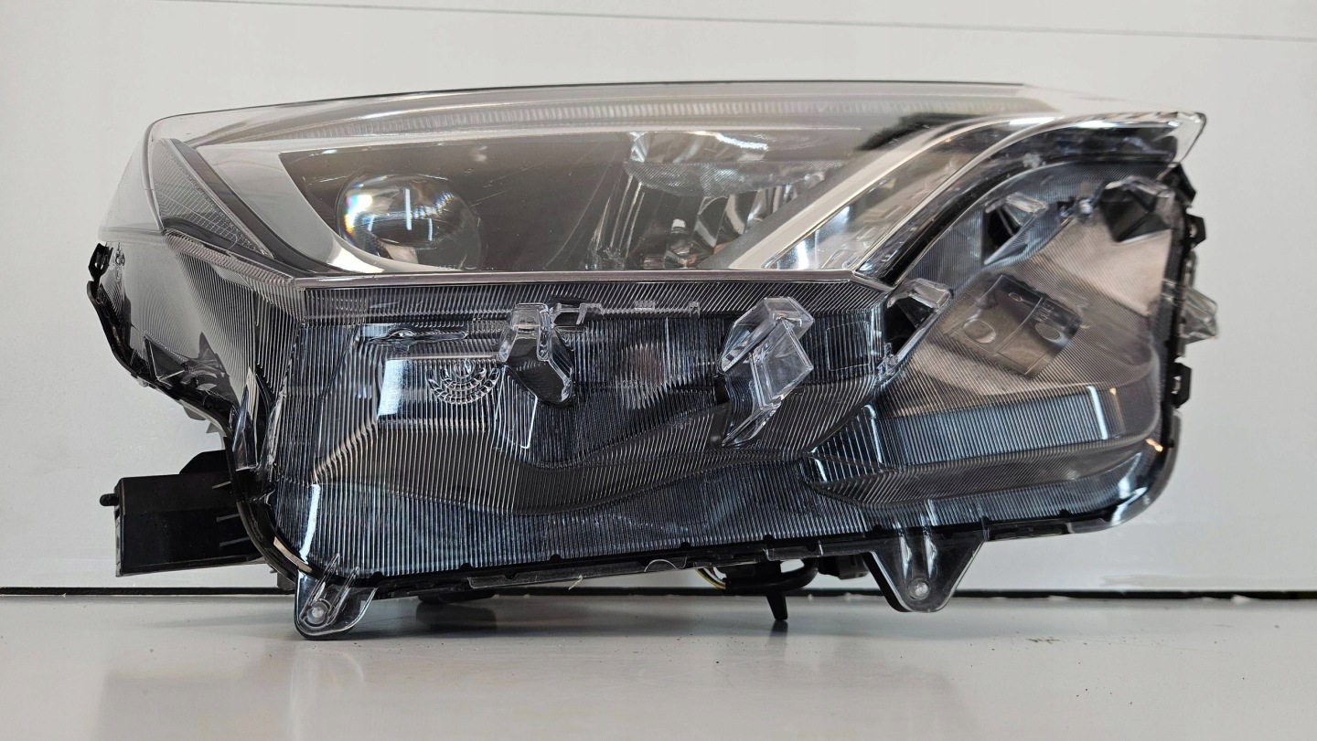 Toyota RAV 4 lift 15- (XA40) light right front front Reflektor w3049