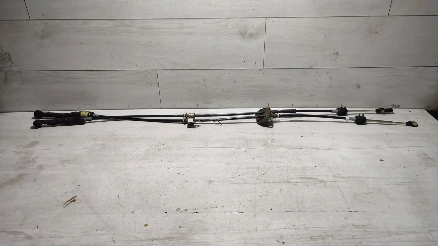 Mazda 3 III BM 17r 1.5d Bowdenzug Schalt getriebe