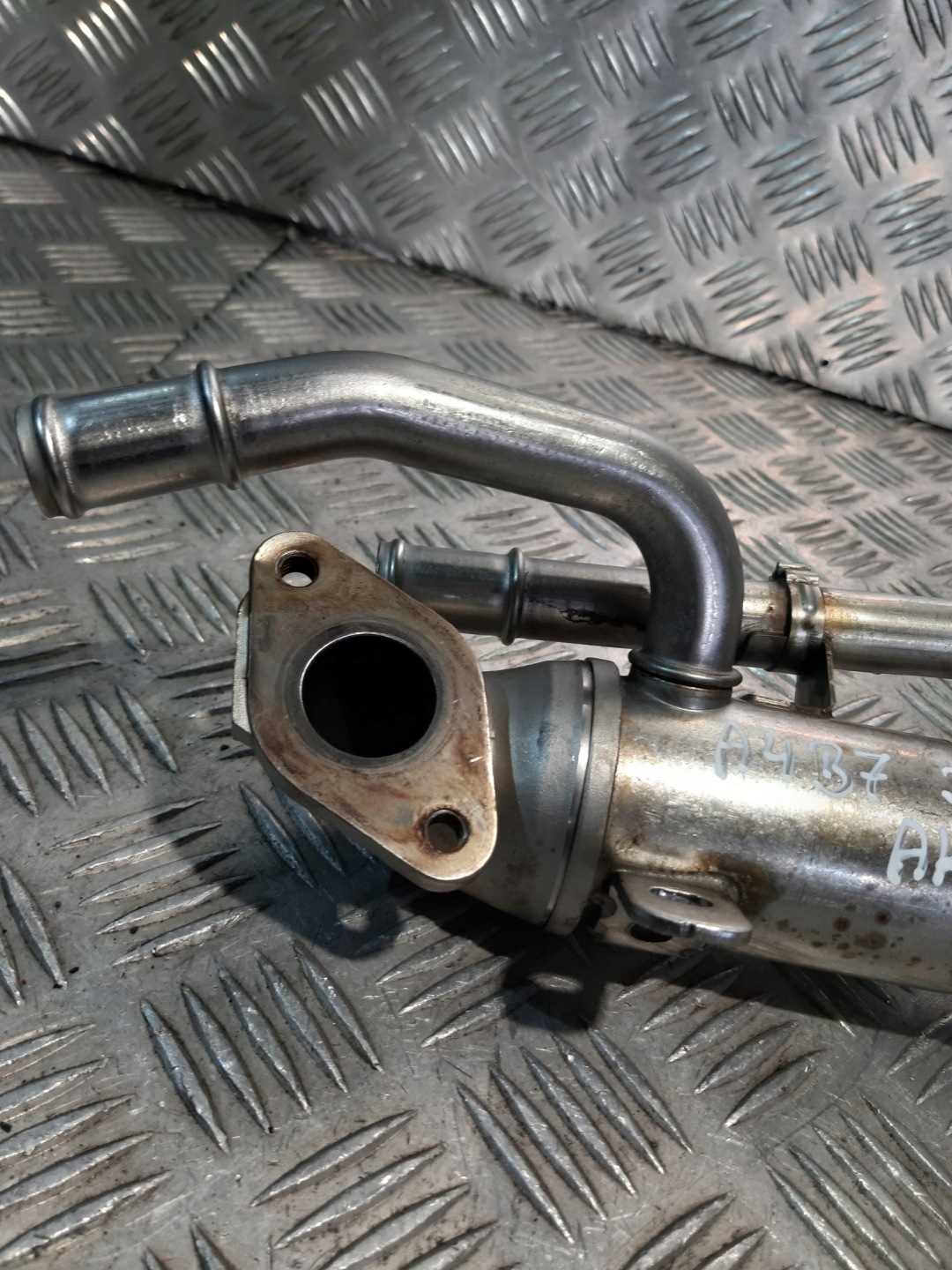 radiator EGR AUDI A4 B7 2.0 TDI 038131513S radiator