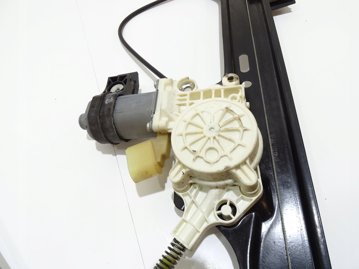 window regulator left front BMW E60 E61 OE 7184741 (4817329)