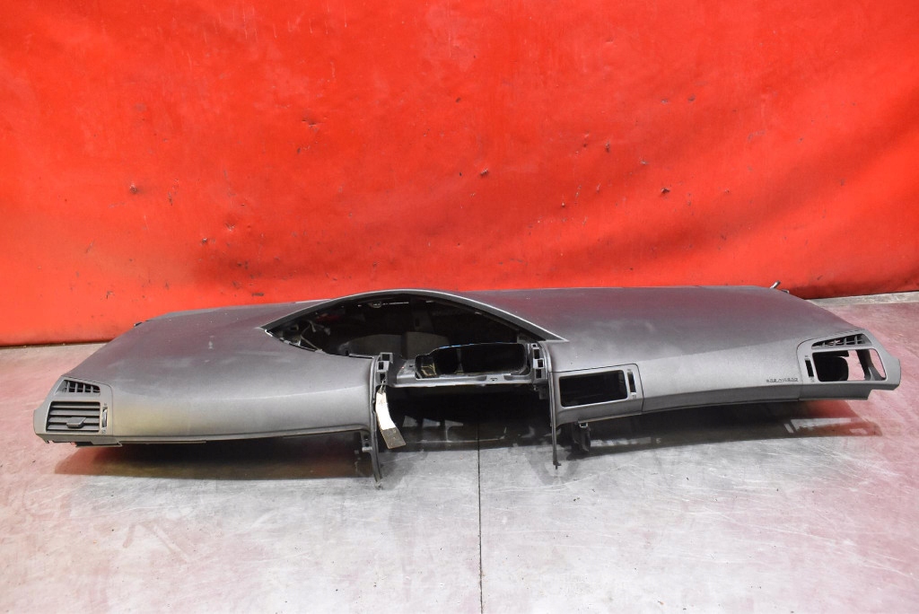 dashboard instrument panel console cockpit airbag EU TOYOTA VERSO 1 and 09-13