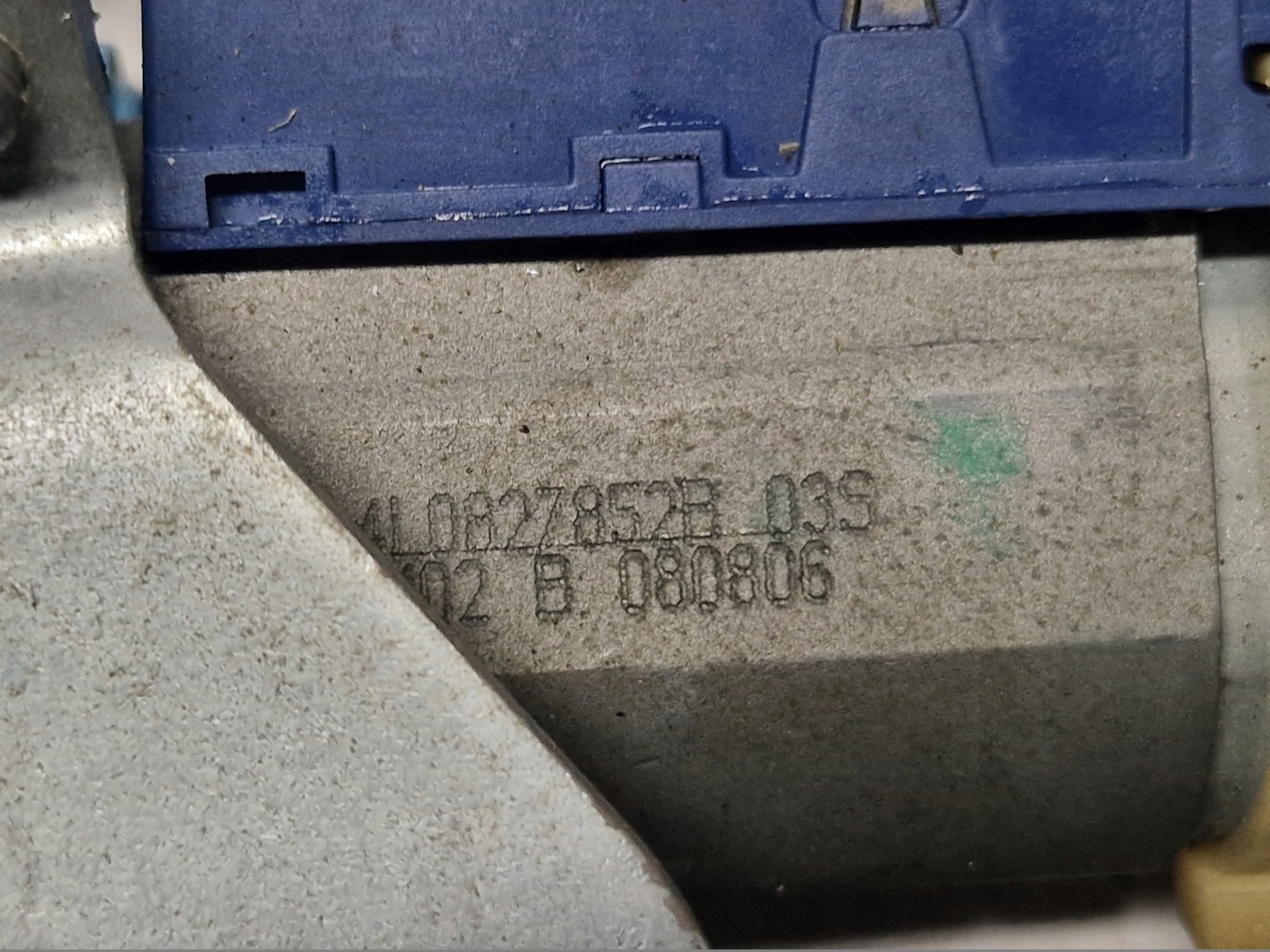 AUDI Q7 4L damper hinge bonnet boot hinge KOMPLET 4F9959946A