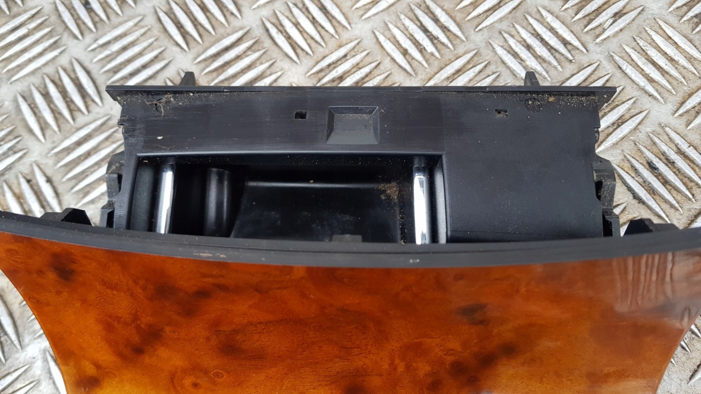 MERCEDES W211 ashtray passenger compartment wood