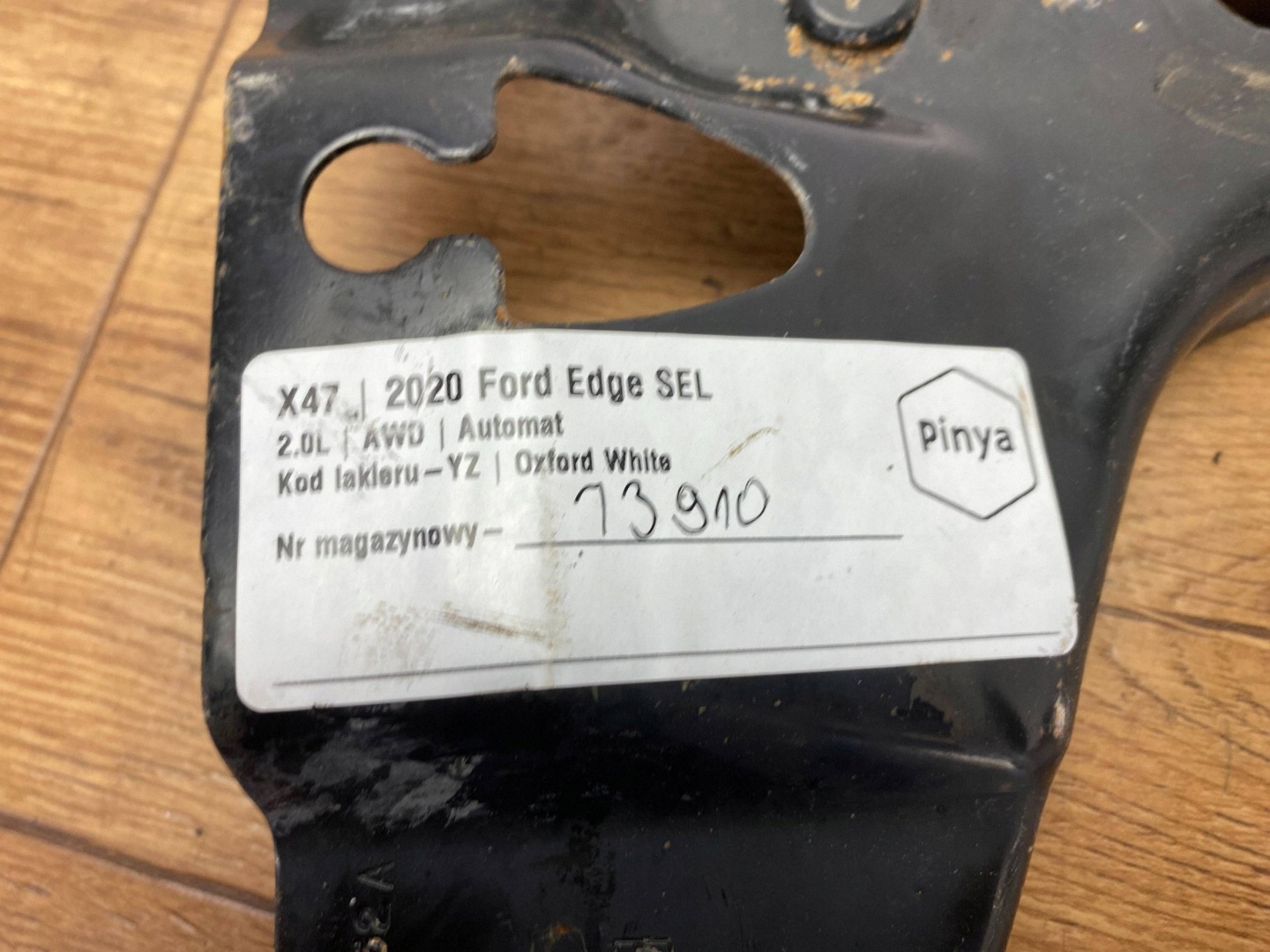 pillar siders holder Ford Edge II 2019