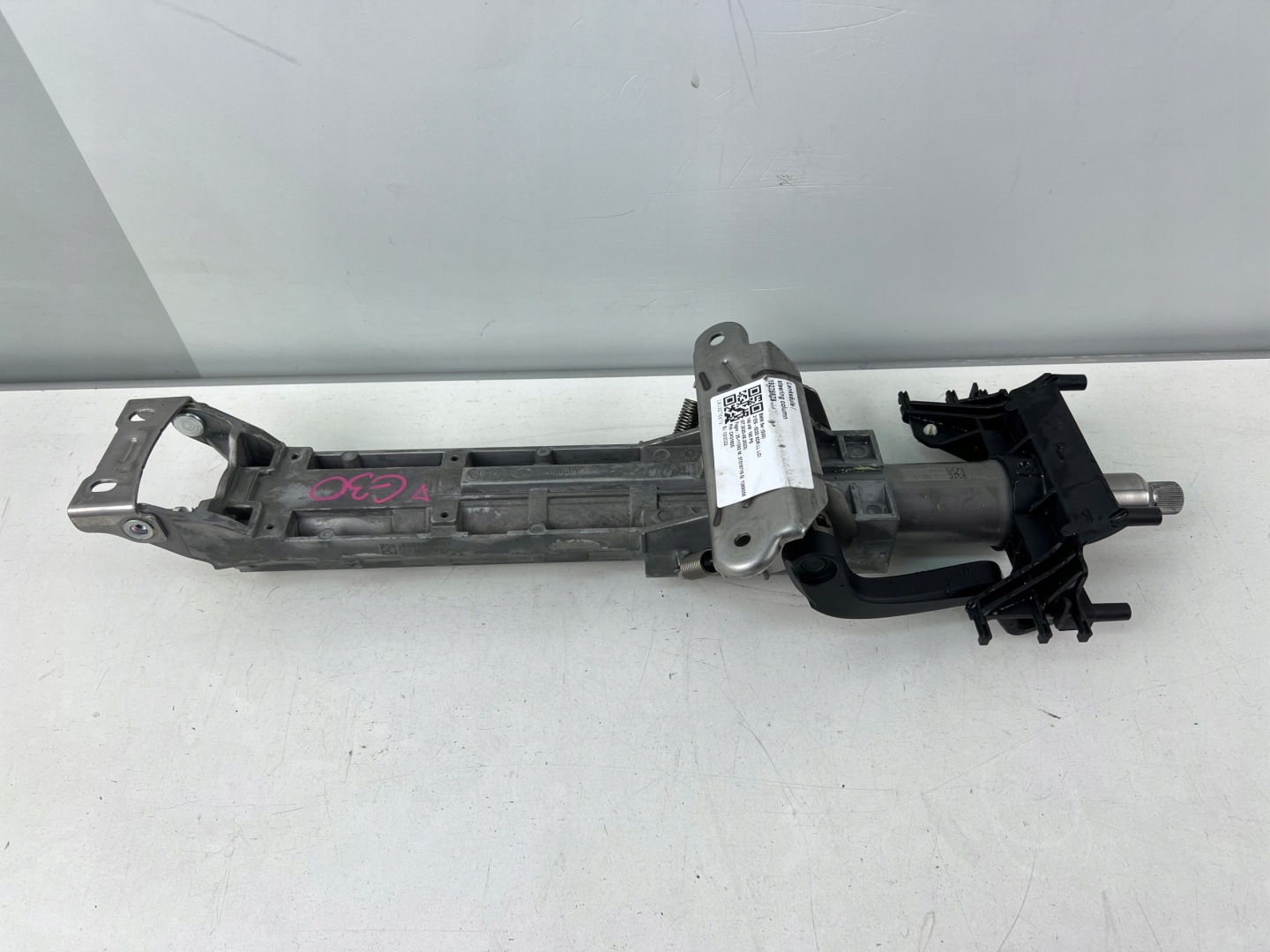 steering wheel rod BMW G30 6896189