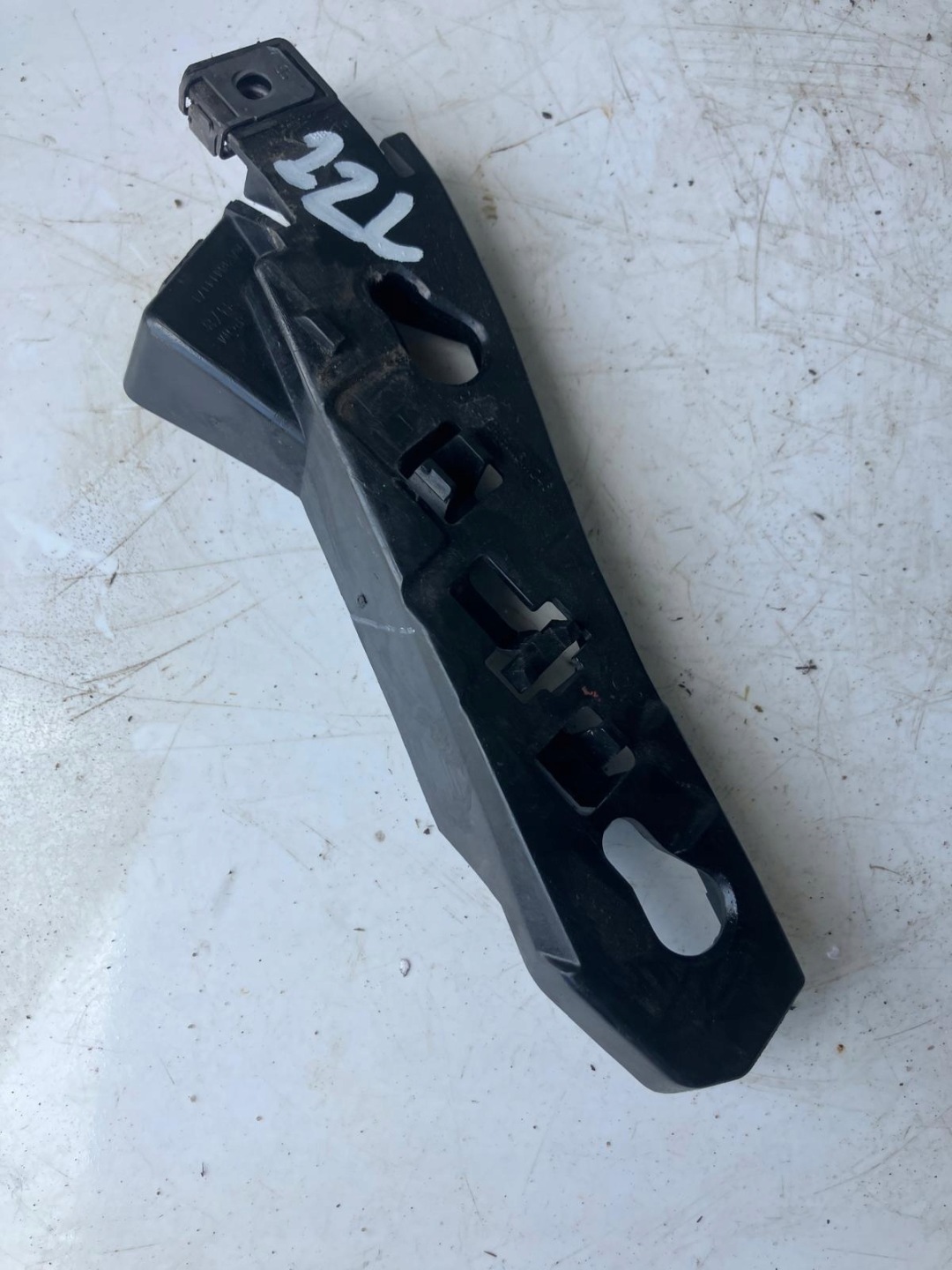 bumper bracket left front CITROEN C4 PICASSO II AA36414171