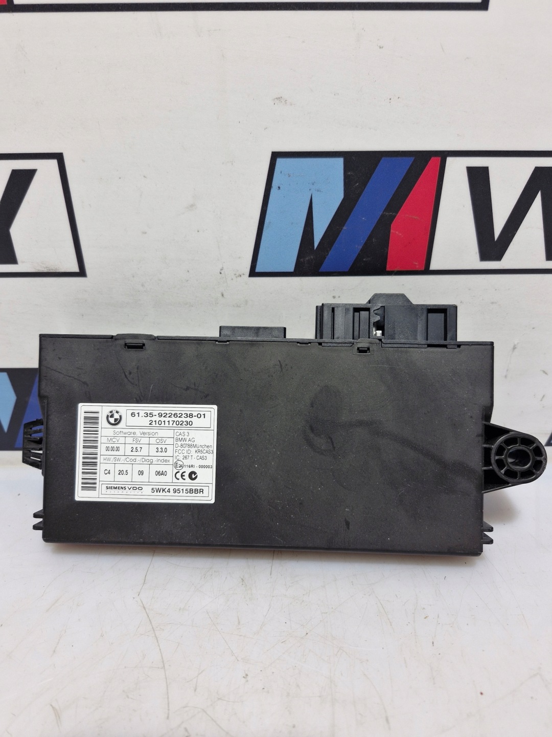 BMW E90 running board STARTOWY computer key control unit CAS 8507202 9226238
