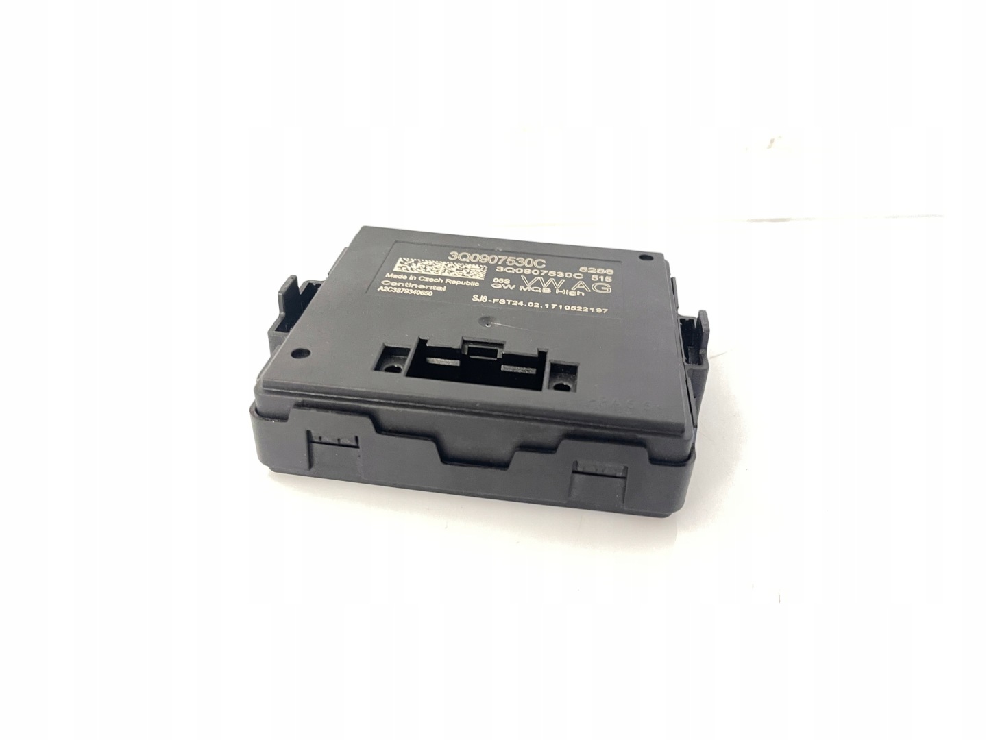 module control unit GATEWAY A1 II GB Q2 Q3 F3 PASSAT B8 FL 3Q0907530C