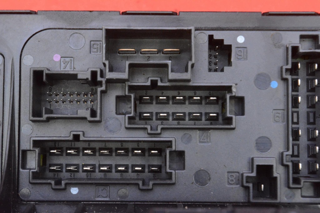 comfort control unit 2115453901 MERCEDES E-class W211 1.8 KOMPRSSOR 163 KM 02-06
