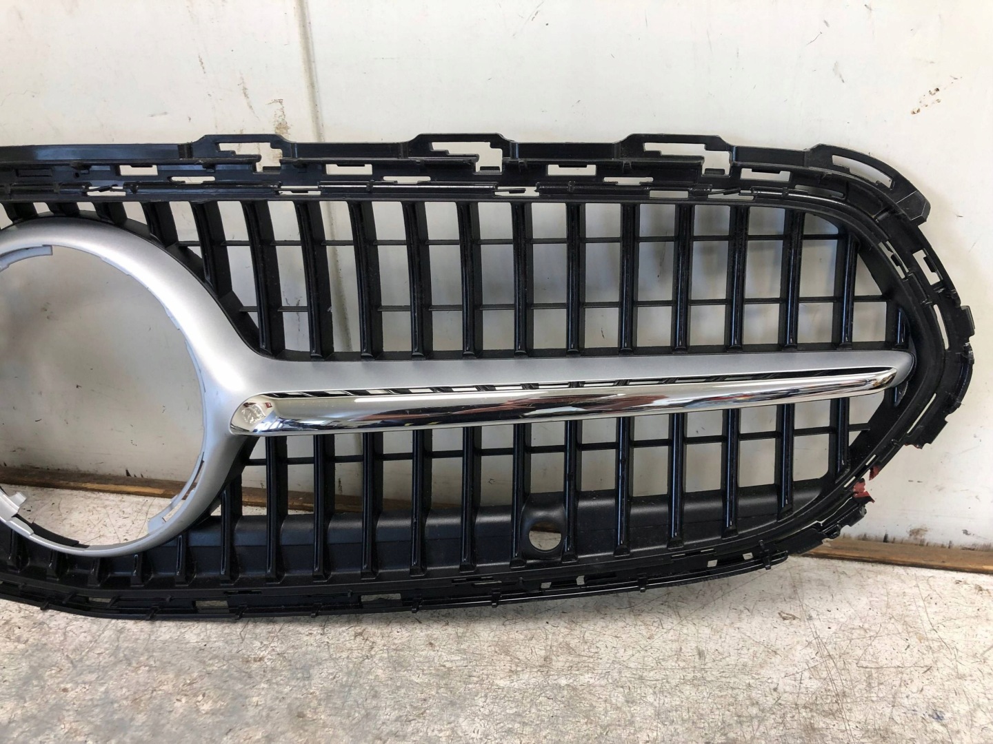 Grill Grill PDC MERCEDES W206 A2068883800