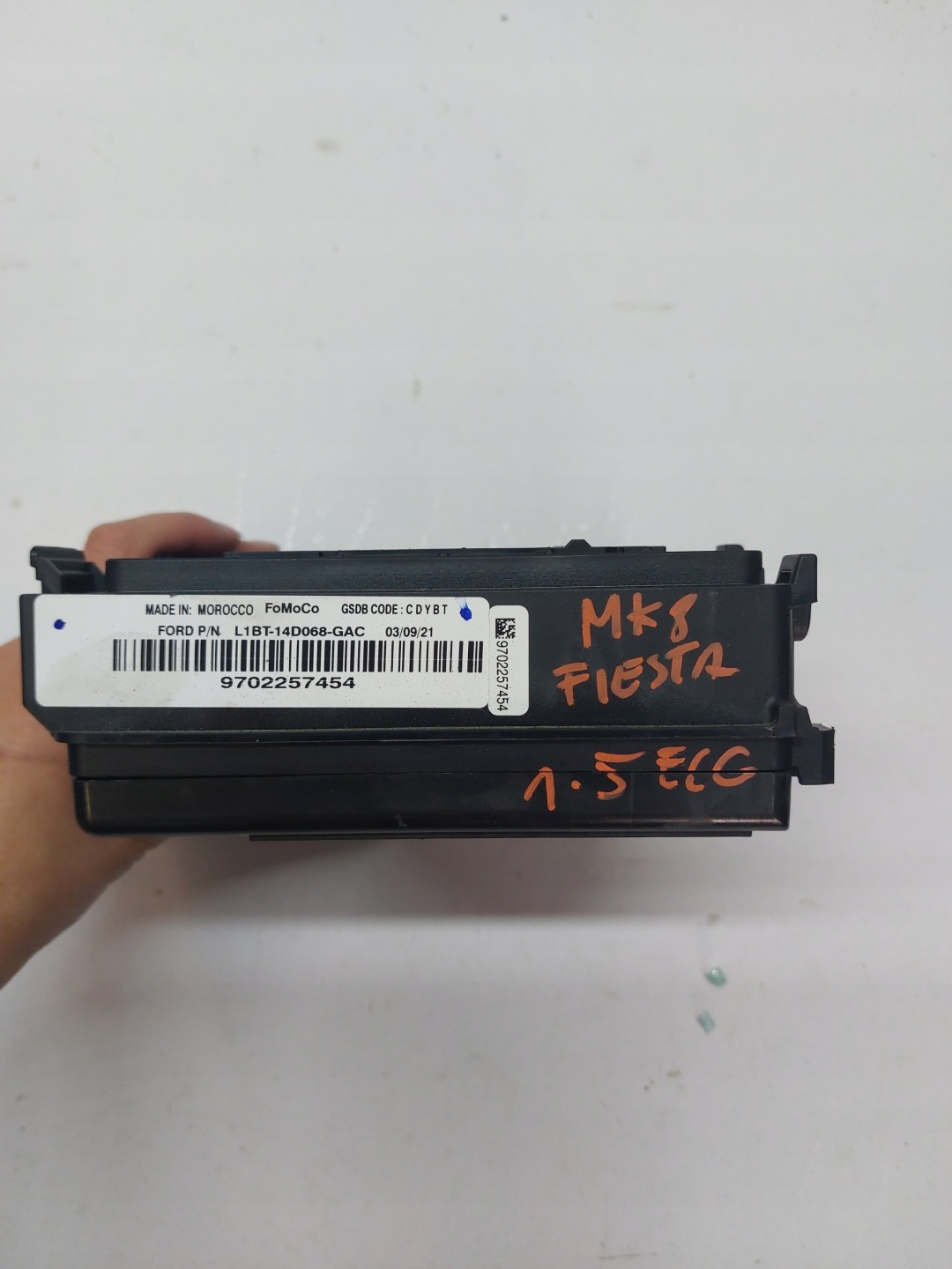 Module fusibles FORD FIESTA MK8 1.1 ECO