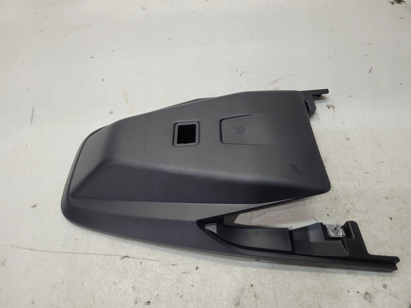 PANEL Couverture tablier moteur Console AUDI Q4 E-TRON 89A863100A